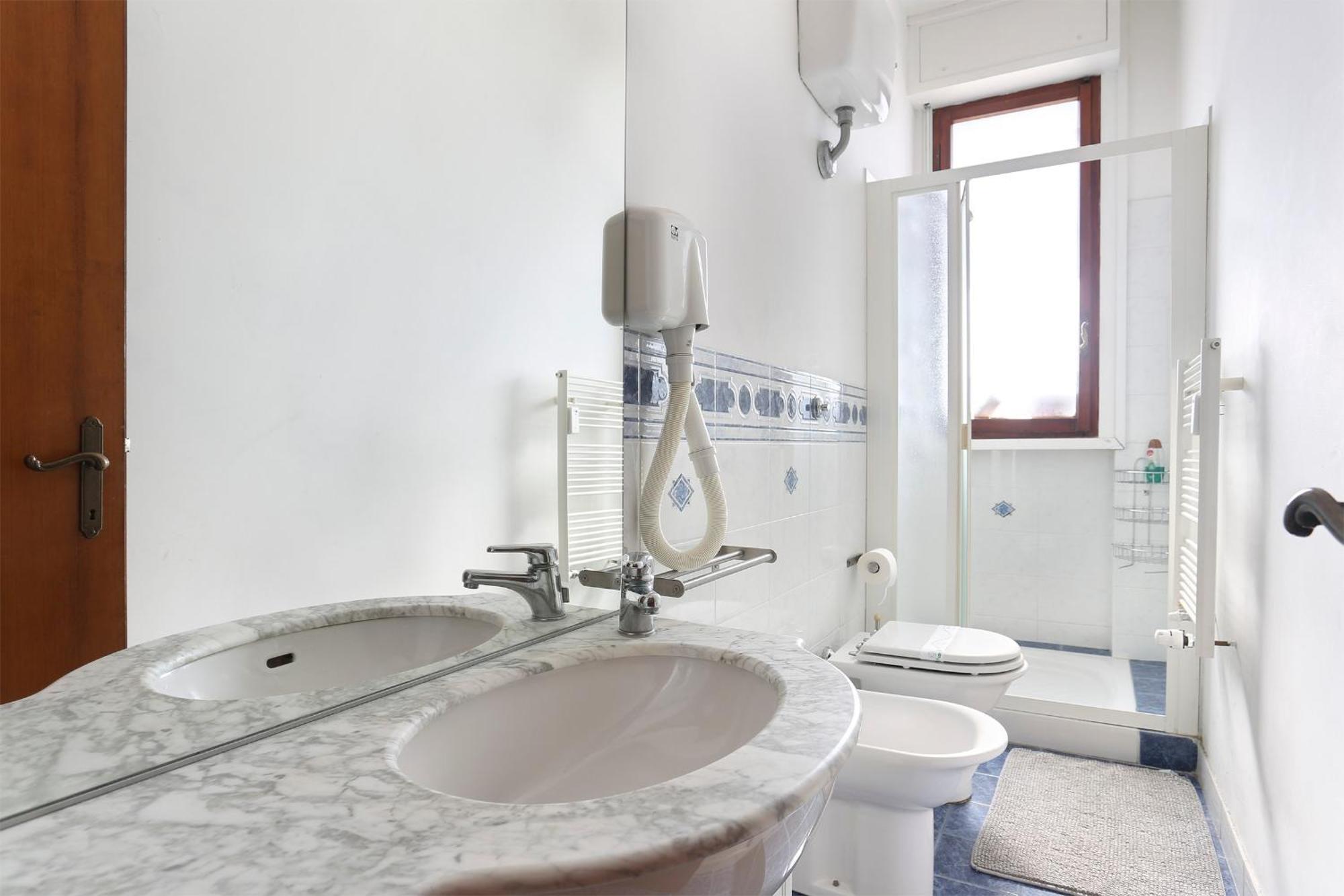 דירות La Tua Casa A Firenze Con Parcheggio Privato Per 2 Auto מראה חיצוני תמונה