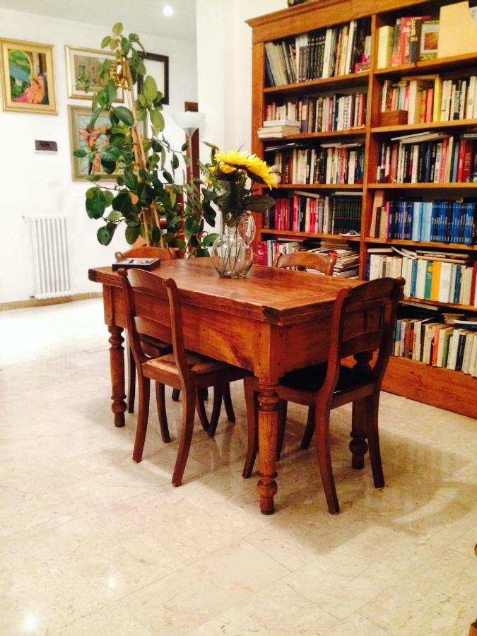דירות La Tua Casa A Firenze Con Parcheggio Privato Per 2 Auto מראה חיצוני תמונה